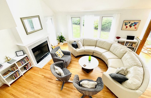 A spacious and bright contemporary home by the ocean in old New England town...