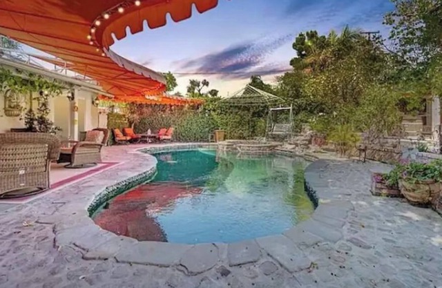 A Tranquil StayCation w/private pool and jacuzzi