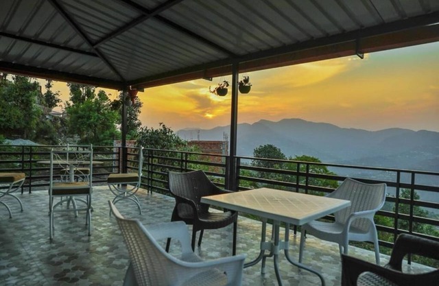 Aaryam villa