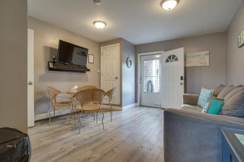 about 1 Mi to Beach Cape Cod Apt in South Yarmouth
