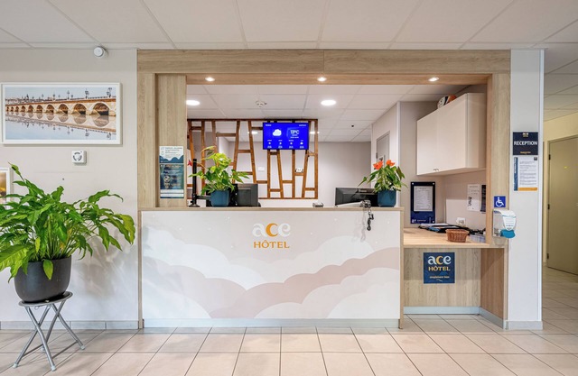 ACE Hôtel Bordeaux-Cestas