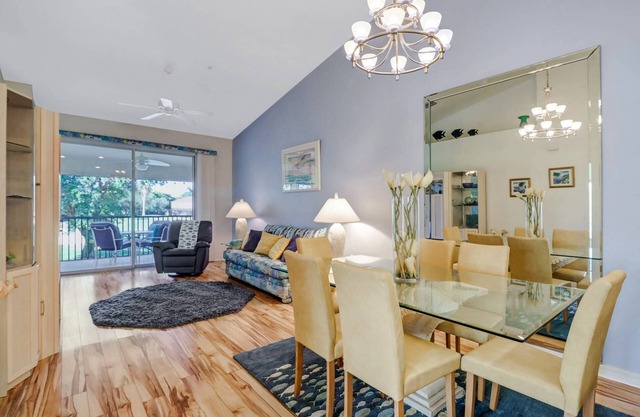 Active Gated Golf Community! Pool, Spa, Fitness, Tennis, Close To Shopping & Short Drive to Beaches!