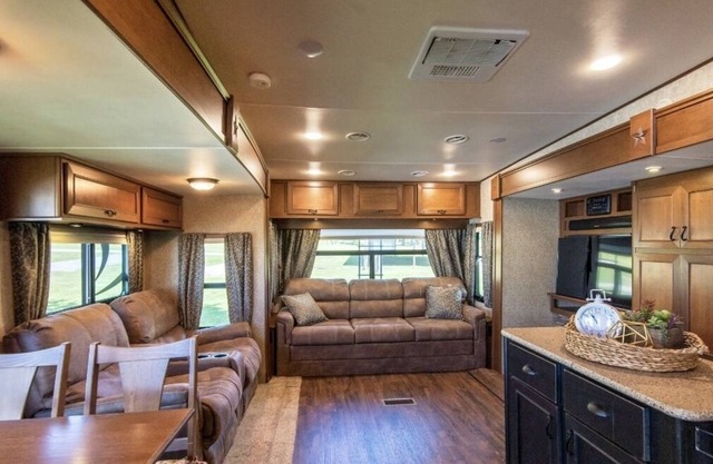 Activities nearby are endless, as this RV is close to the Shangri-La Golf Resort
