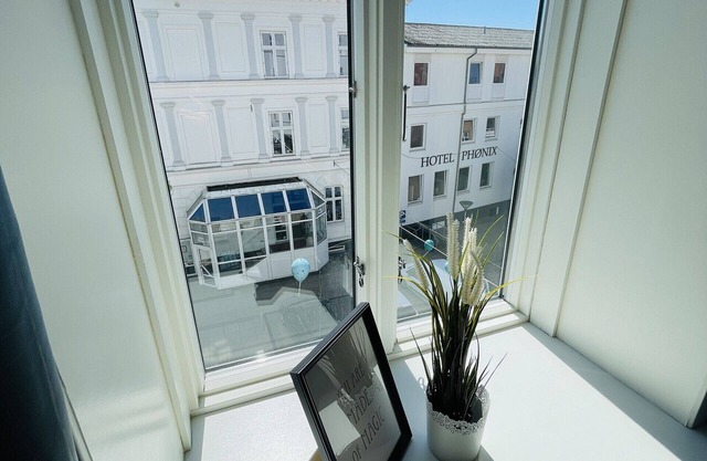 aday - Blue light suite apartment in the center of Hjørring