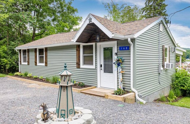 Adirondack Home #8