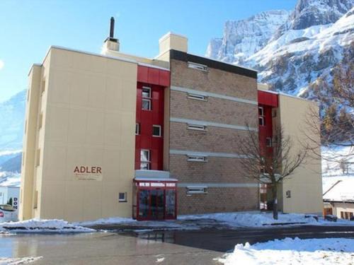 Adler 81