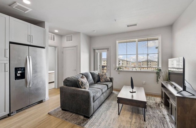 Adorable Apt Near Denver Airport