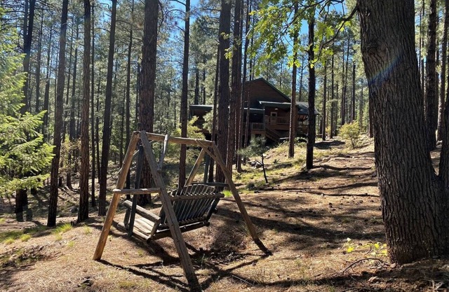 Adventure Lodge - Prescott Cabin Rentals