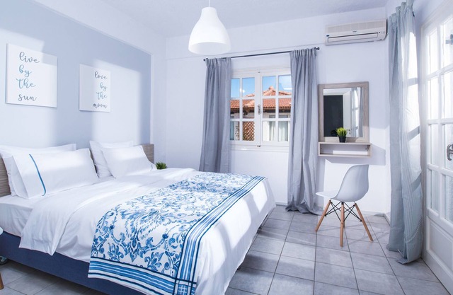 Aelia Apartments with Pool View