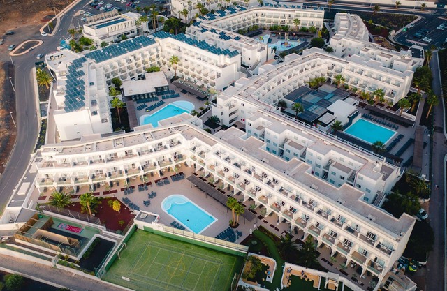 Aequora Lanzarote Suites