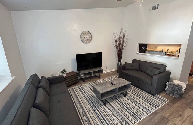 Affable A-List! Your home away from home.
