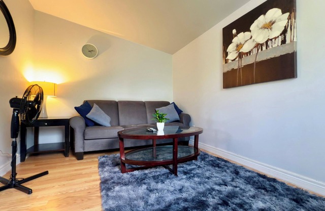 Affordable 1BHK close to Casino, Riverside & USA.
