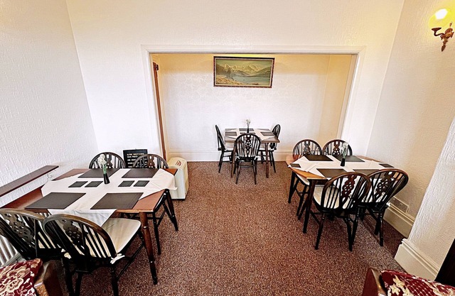 Affordable & comfortable Guest House by Sea Room 1