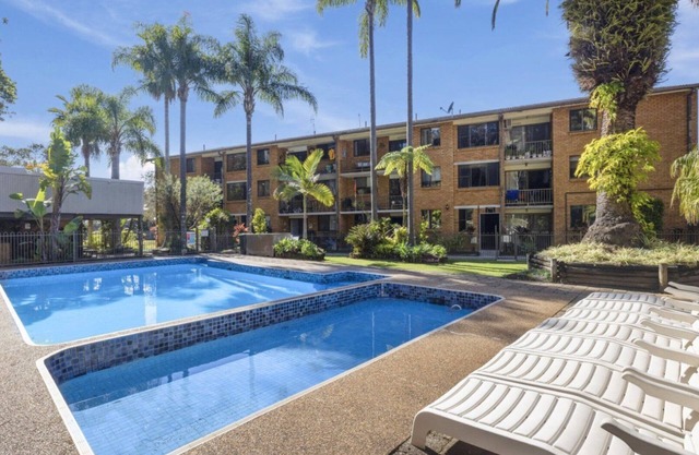 Affordable, Pet Friendly, Pool, Spa,Tennis, Beach
