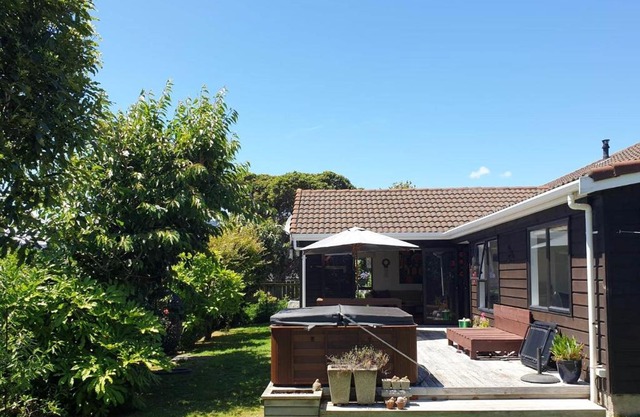 African Touch on Kapiti Coast
