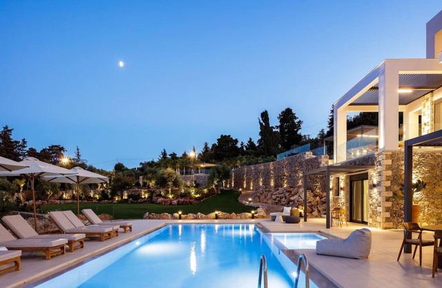 Agapanthus Ultimate Luxury Villa