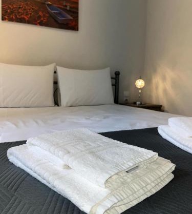 Agia Kiriaki rooms