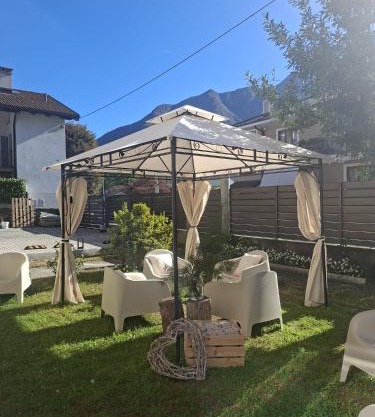 Agli Chalet Bosco- parcheggio e colonnina ricarica auto elettrica con supplemento