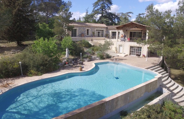 Air-conditioned character house on 6 fenced acres, heated swimming pool