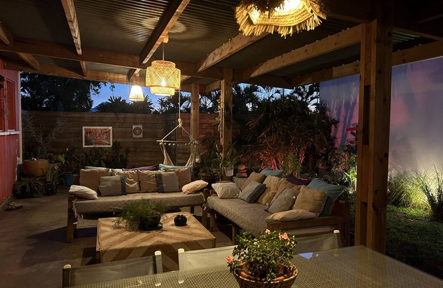 Air-conditioned villa in the city center 10 minutes from the lagoon on foot.