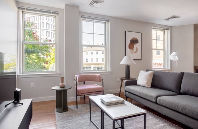 Airy Somerville 2BR w/W/D in Building, nr Harvard & MIT, by Blueground