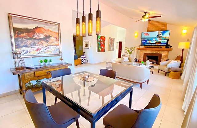 Ajijic 2 Bedroom Retreat - Modern Amenities & Centrally Located