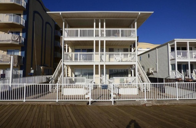 Alameda 6 condo