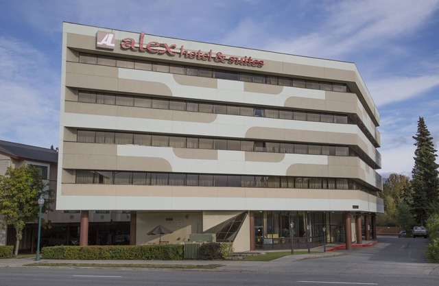 Alex Hotel & Suites Anchorage Airport