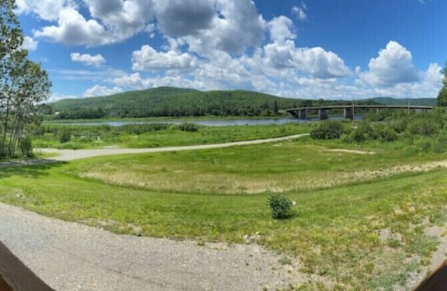 Allagash - 3-bedroom home along the St. John Rivern