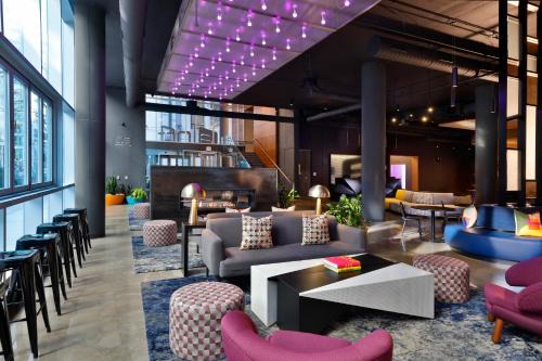 Aloft Chicago Mag Mile