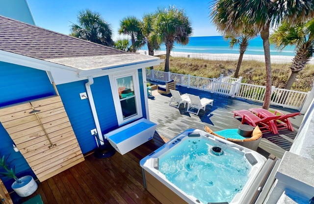 🌴ALOHA BEACH HOUSE RETREAT🌴Hot tub,SAUNA, Cold plunge,GAME ROOM,Putting green.