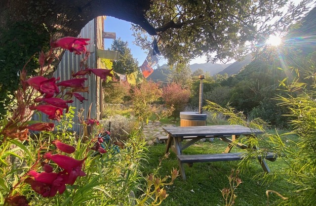 Alpacas Off Grid - Eco Cabin
