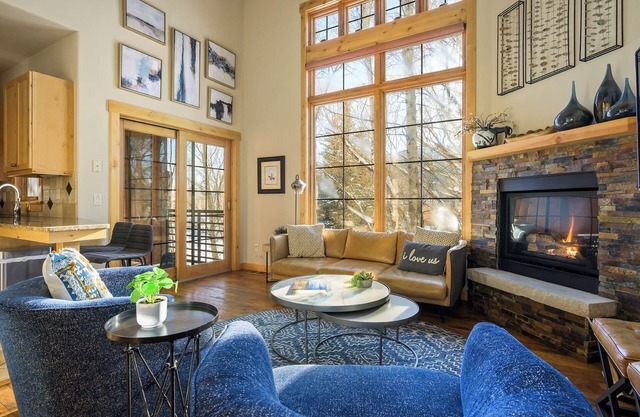 Alpen Glow Row House 5 | Air Conditioning | Downtown Steamboat
