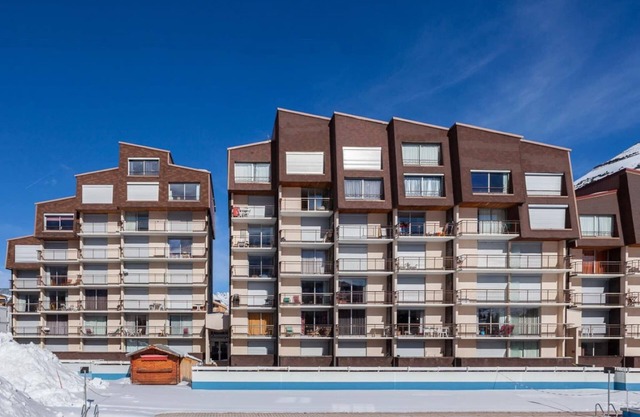 Alpine Comfort with Balcony