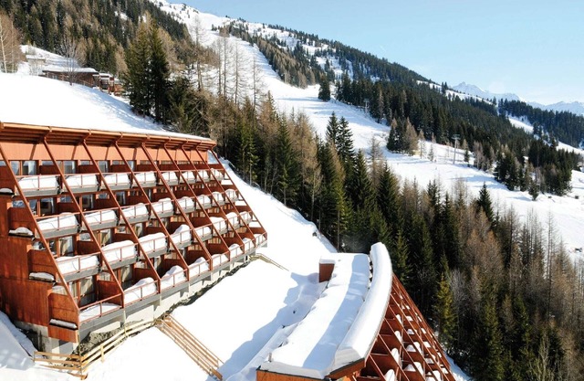 Alpine Retreat w/Balcony