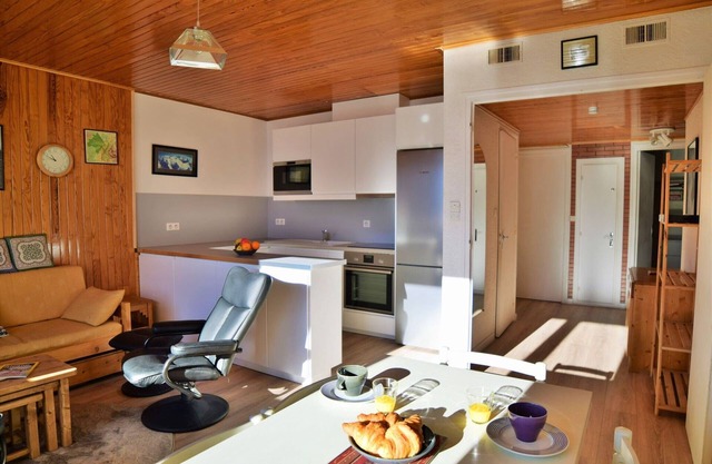 Alpine Retreat Near the Slopes