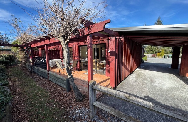Alpine Springs Motel | Unit 6