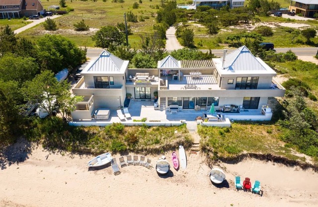 Amagansett House On Pristine Private Beach