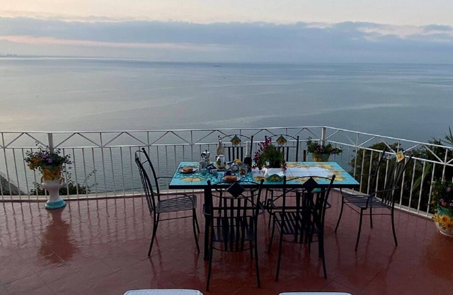 Amalfi Coast Mar-Isa, where the sky meets the sea.
