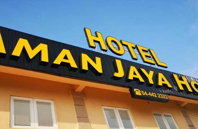 Amanjaya Hotel