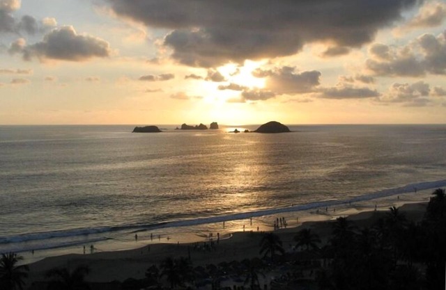 Amara Ixtapa Luxury Oceanfront Amara Condo