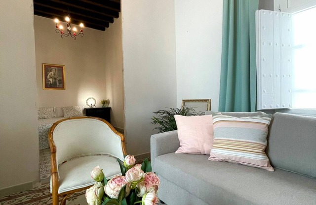 Amazing Casa Palacio in the Historic Area of El Puerto recently renovated