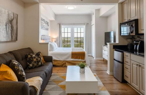 Amazing 1 Bedrooms Best Resort Studio