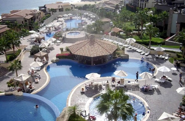 AMAZING 2BR/2BATH PRESIDENTIAL SUITE WITH TERRACE & PANORAMIC OCEAN VIEW!