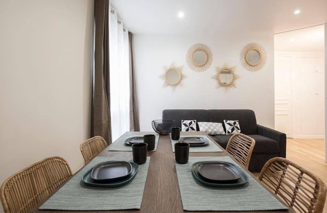 Amazing 6 pax place near Opera