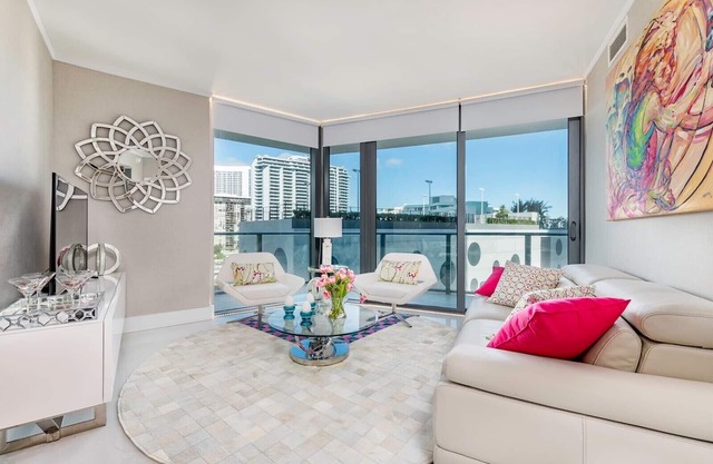 AMAZING BRAND NEW 3 BEDROOMS BAY FRONT CONDO NEW BUILDING AND INCREDIBLE VIEWS
