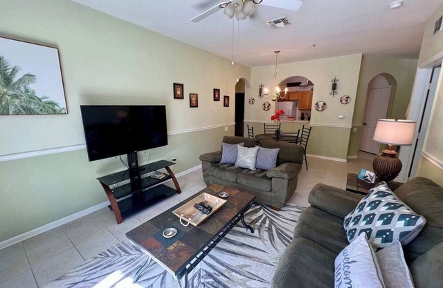 Amazing Condo 1st Floor! Near pool! Bring the whole family to this great place with lots of room for fun. Enjoy a vacation in our marvelous 2BR/2BTH located in Windsor Hills Resort! Enjoy the pool, jacuzzi, water park, cinema, gym, arcade