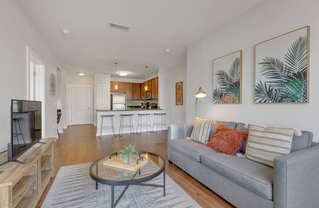 Amazing Condo in the Heart of the Gulch!
