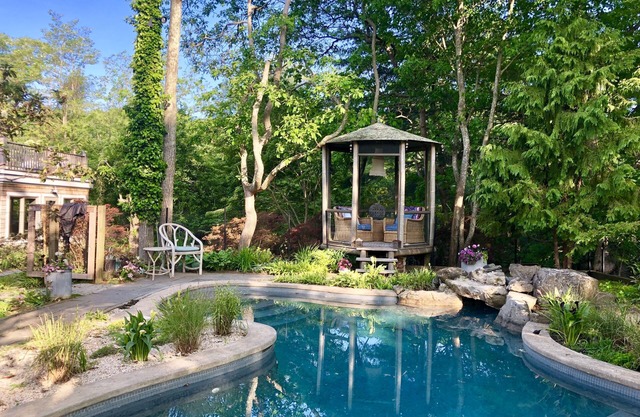 Amazing Getaway! Stunning East Hampton house. CAPTIVATING!