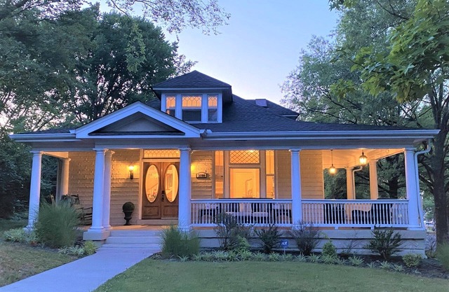 Amazing Home & Area - Close to Downtown Nashville! Family & Group Friendly!